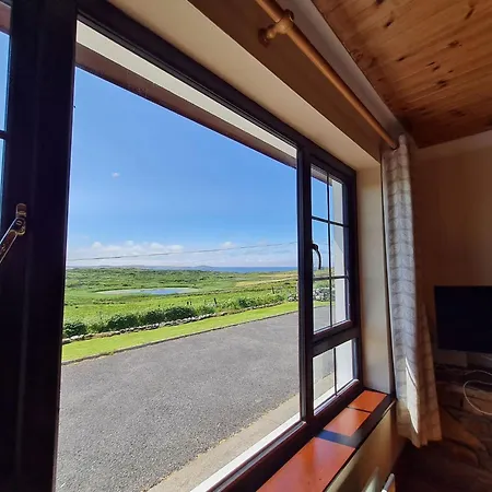 Сasa de vacaciones Sea View Cottage, Errislannan Ballyconneely