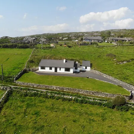 Sea View Cottage, Errislannan Dom wakacyjny *